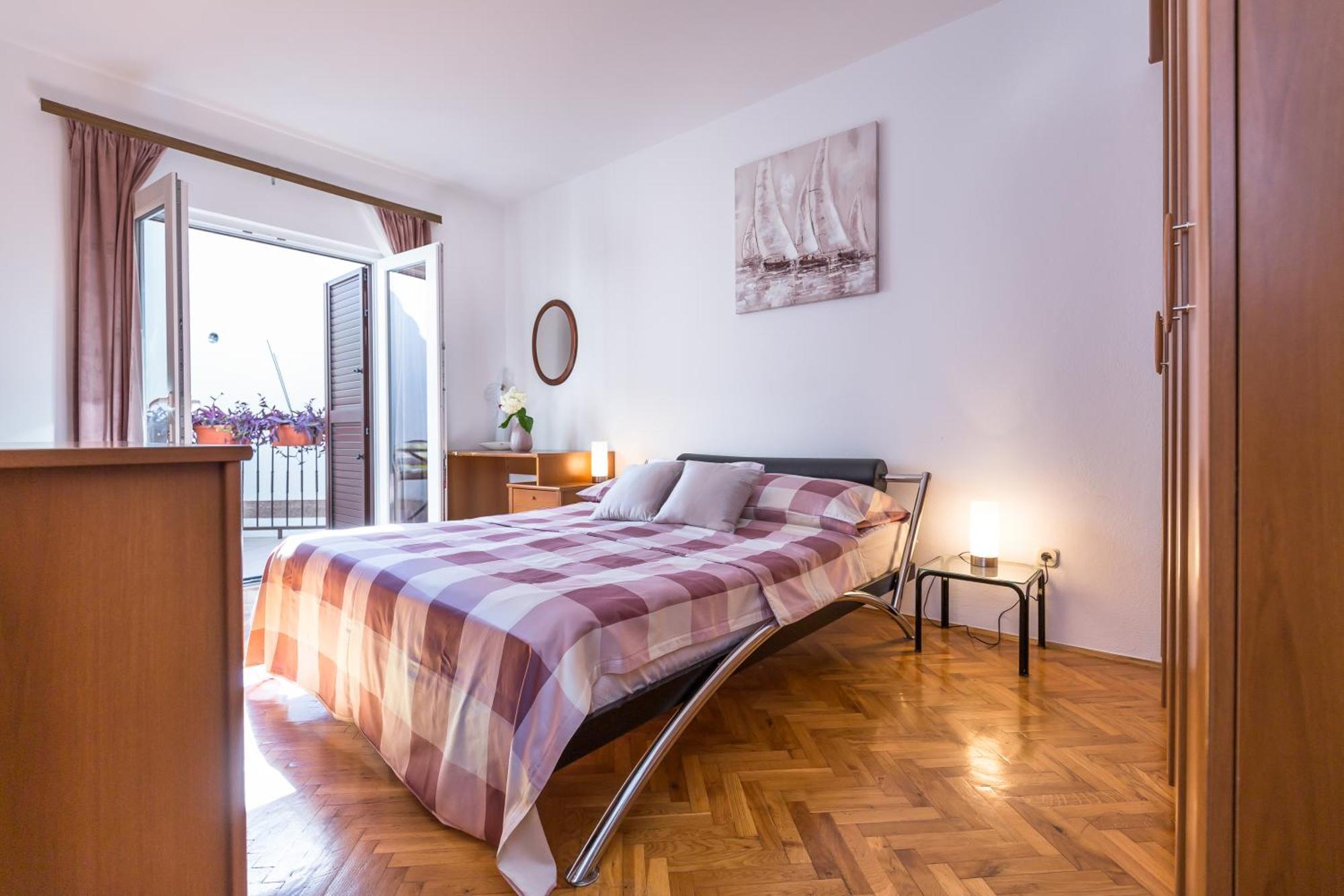 קרוואביצה Apartmani Lovrenco מראה חיצוני תמונה