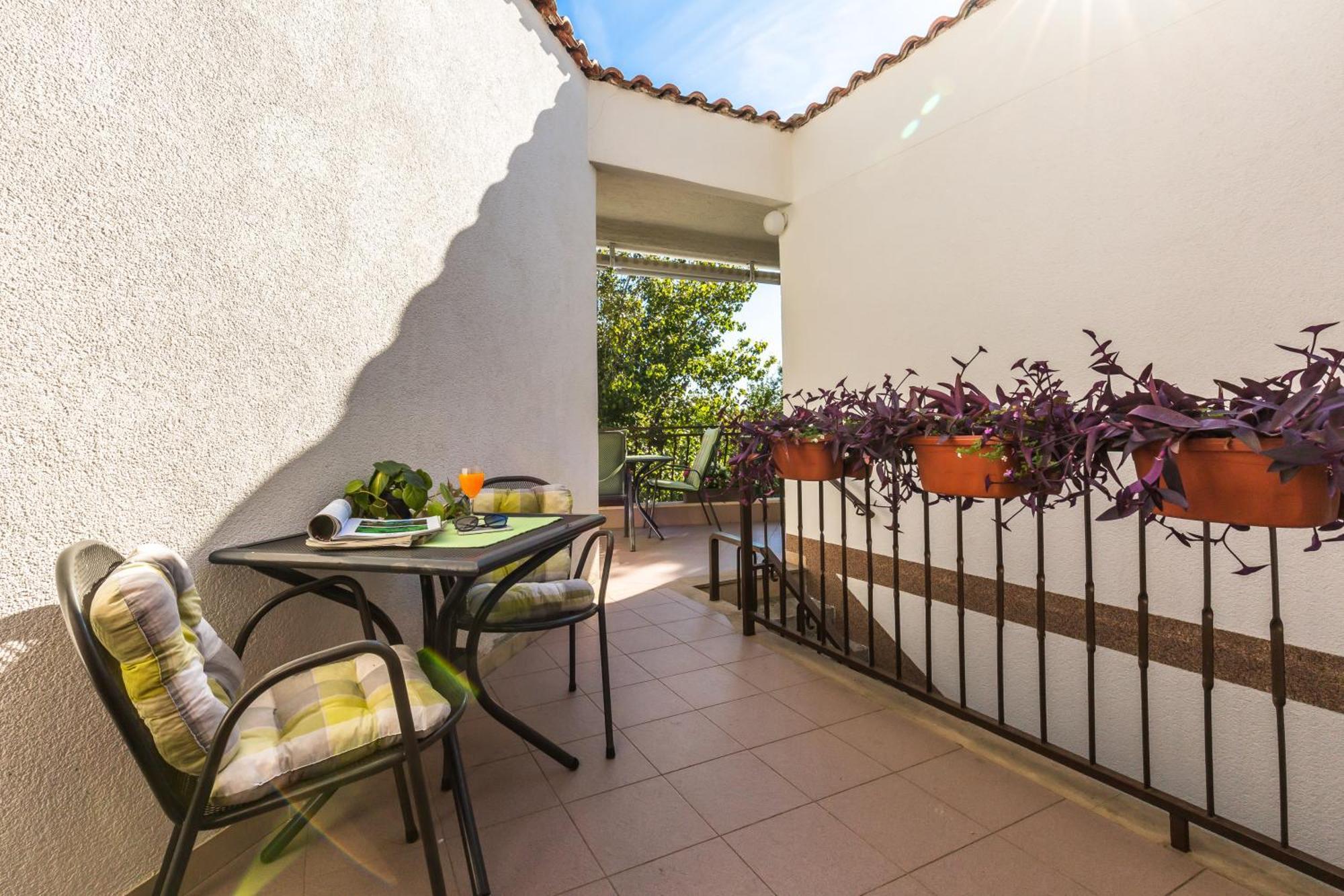 קרוואביצה Apartmani Lovrenco מראה חיצוני תמונה