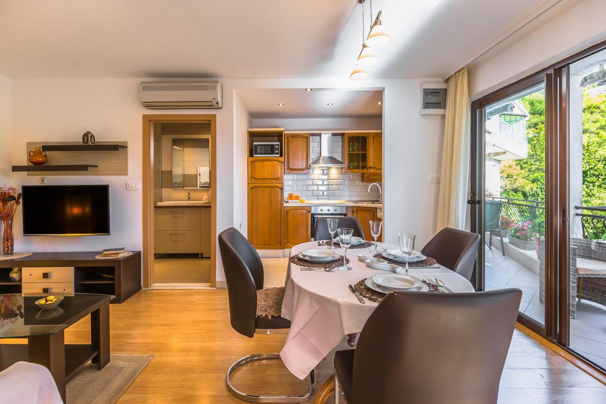 קרוואביצה Apartmani Lovrenco מראה חיצוני תמונה